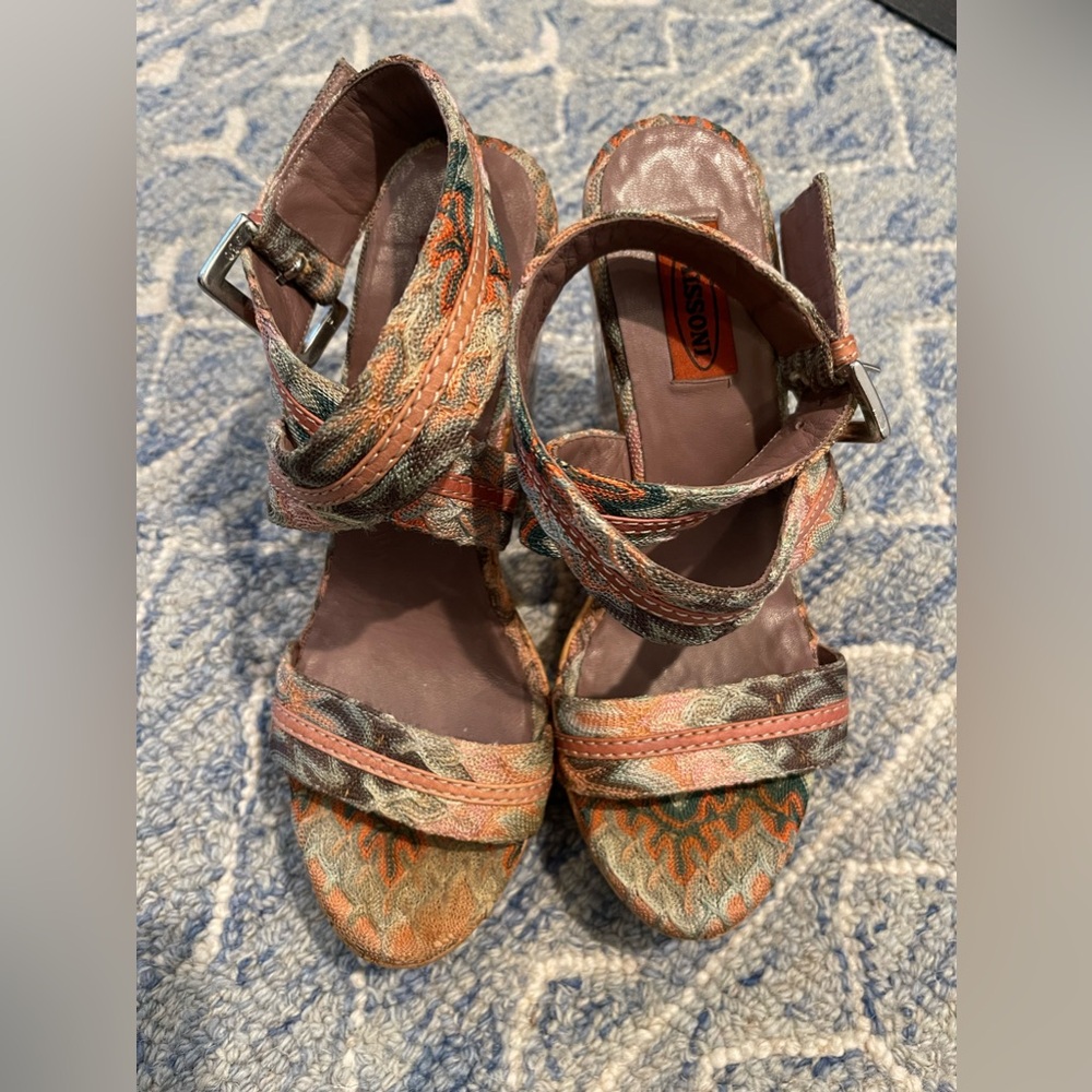 Missoni wedges size 7.5